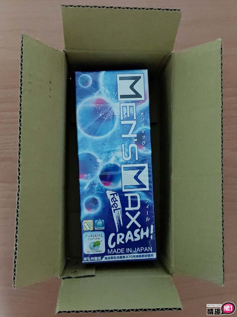 日本MEN’SMAXFEELCRASH男用夹吸自慰套;新奇自慰套!亲肤触感零出油;;