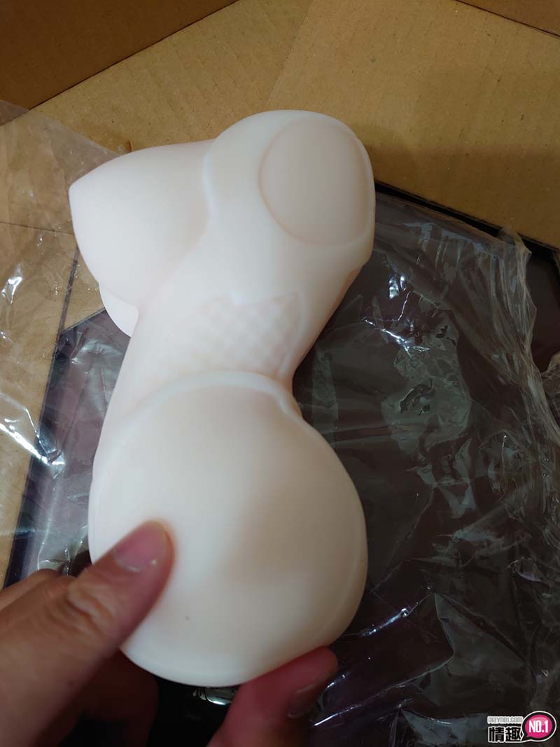 对魔忍井河阿莎姬未成熟的美女;激凸未成熟美女包覆凸凸的老二!!;