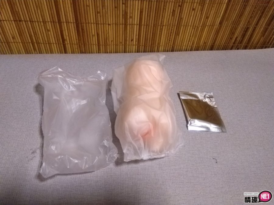 君岛美绪大人气AV女优煌口交男用自慰套;吹含吸舔君岛熟女的服务;