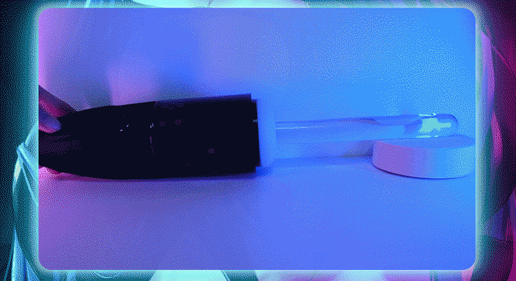 小恶魔 – 欢迎加入暗黑世界的狂欢派队