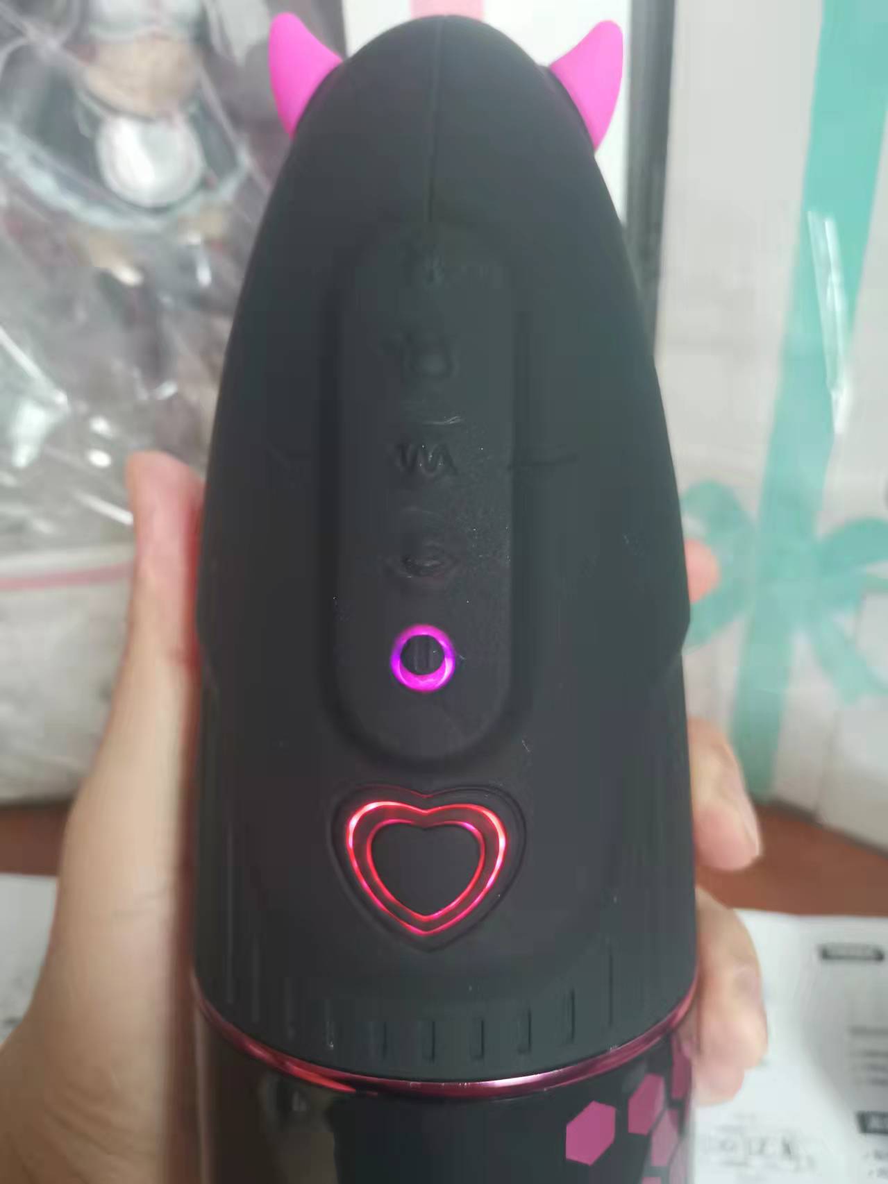 YUU小恶魔电动飞机杯 – 一次赛博朋克的体验15 YUU小恶魔电动飞机杯 – 一次赛博朋克的体验