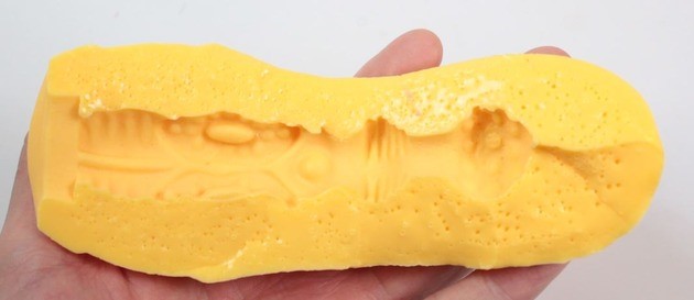 A社老法师，多娜多娜联名款飞机杯收集者评测 2——除了情怀也有亮点