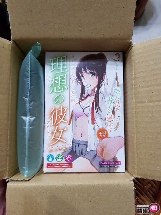 理想的女朋友不断的摩擦着龟头及龟头缝!阿嘶~