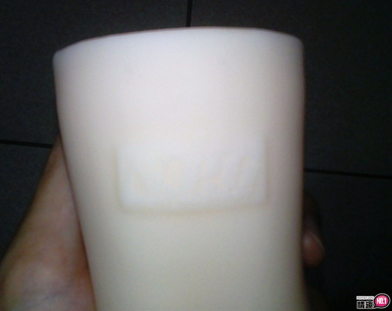 牙齿的轻瘙让人难耐。日本NPG激烈口爆极上口技东凛