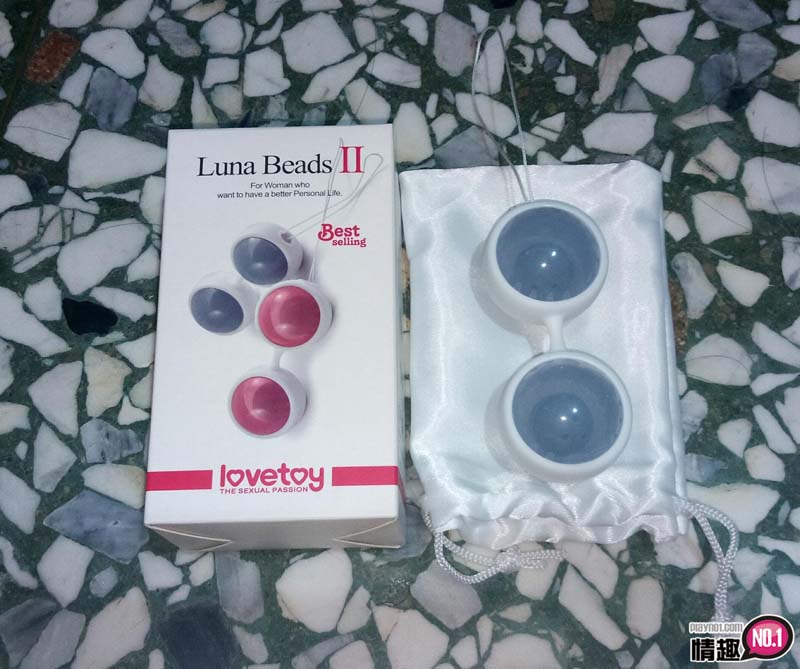 第一次填满自己的小穴~LunaBeadsII优雅聪明双球