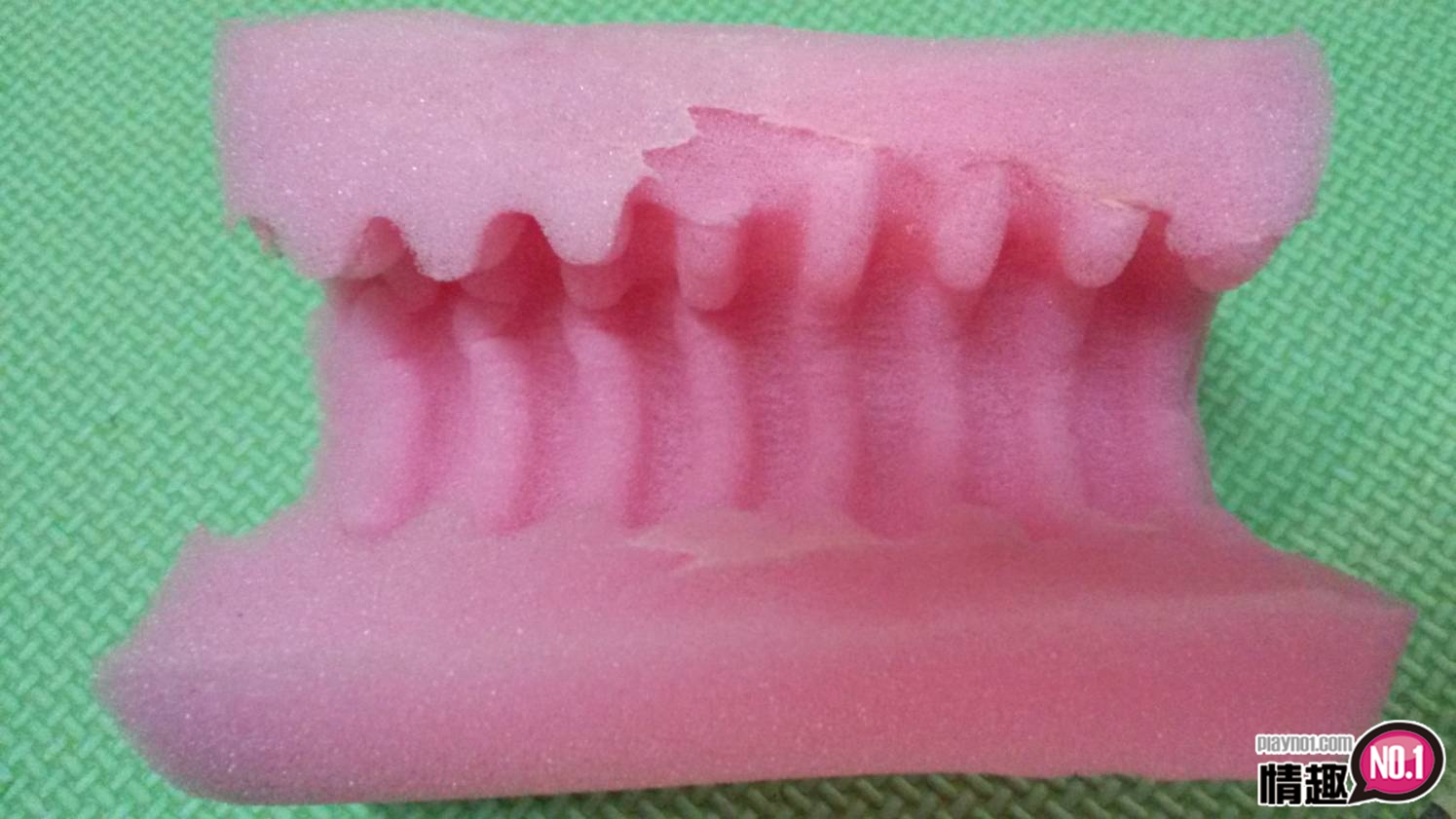 海绵体对尬海绵体?!日本KMP肉食系女优飞机杯_推川悠里