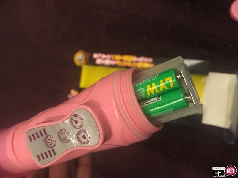 放进去之后只懂呻吟!日本A-1迅速高潮旋转器_粉