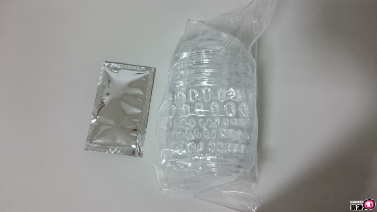 紧贴不放的透明怪物-日本A-1真空吸引全透明刺激套GU