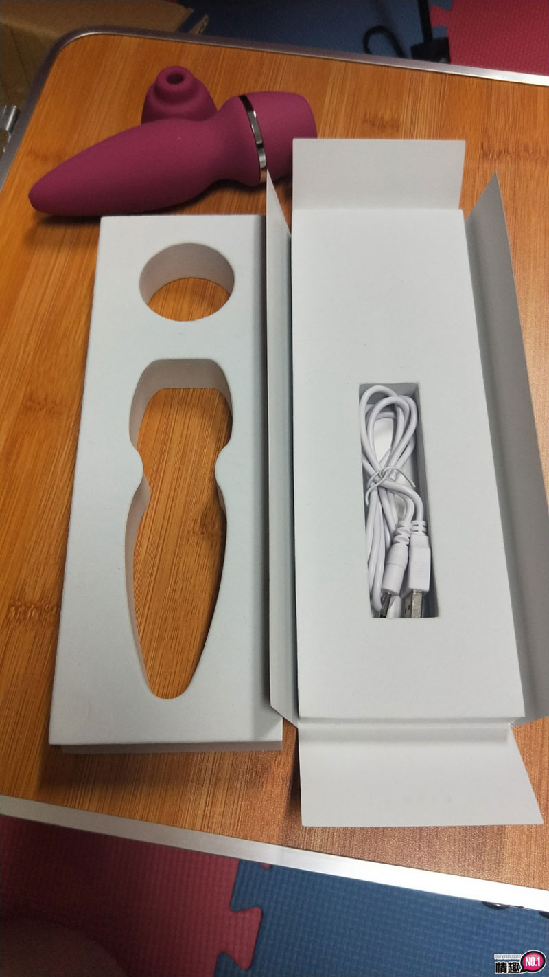 乳头&小妹妹「吸」起来。日本A-1阴户吸吮挑逗爱抚小魔杖SU;5 乳头&小妹妹「吸」起来。日本A-1阴户吸吮挑逗爱抚小魔杖SU;