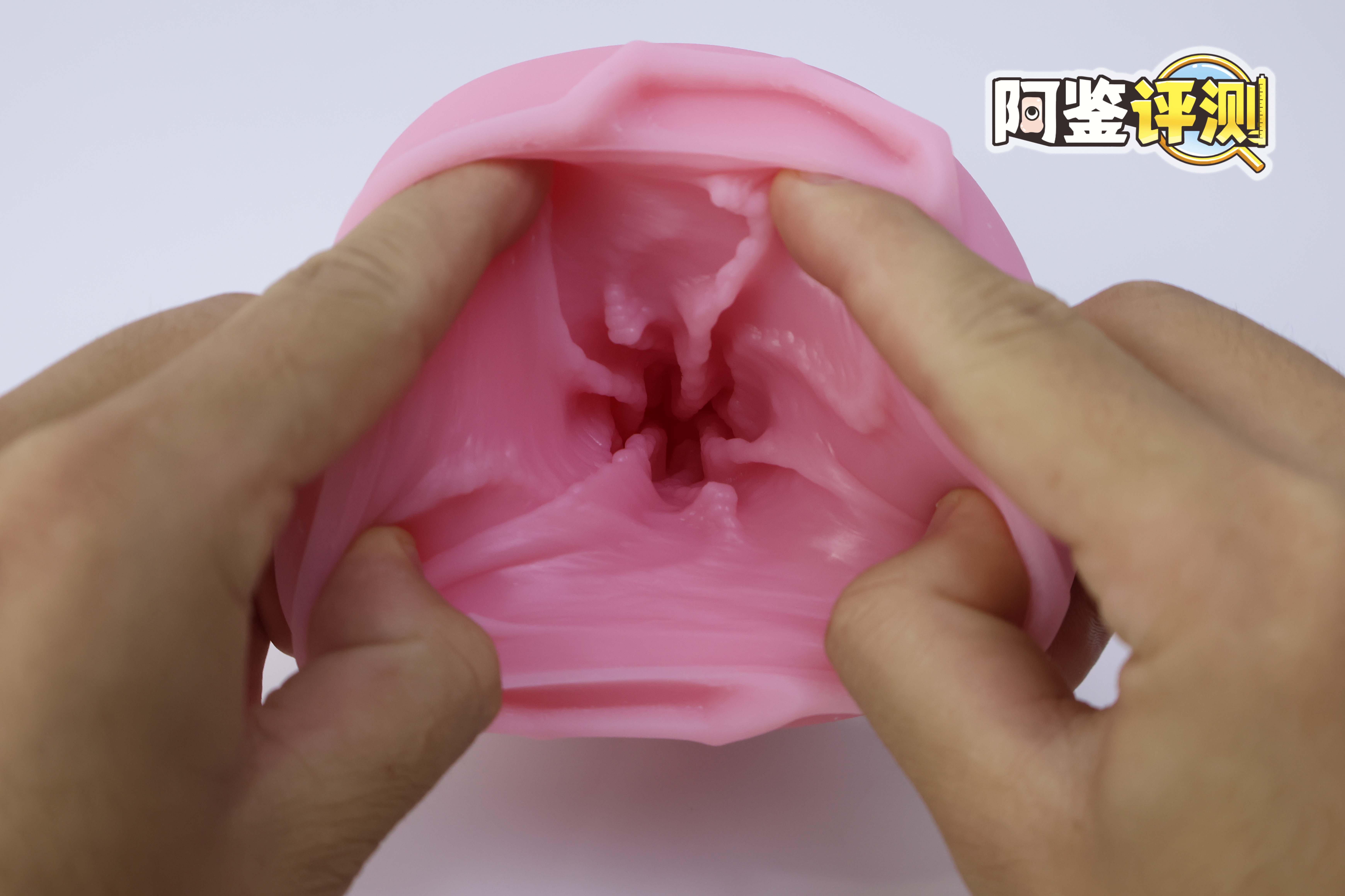 MATE—“前辈的另一面”,蜿蜒曲折的“虫”形结构,会有不同的有机感吗?18 MATE—“前辈的另一面”,蜿蜒曲折的“虫”形结构,会有不同的有机感吗?