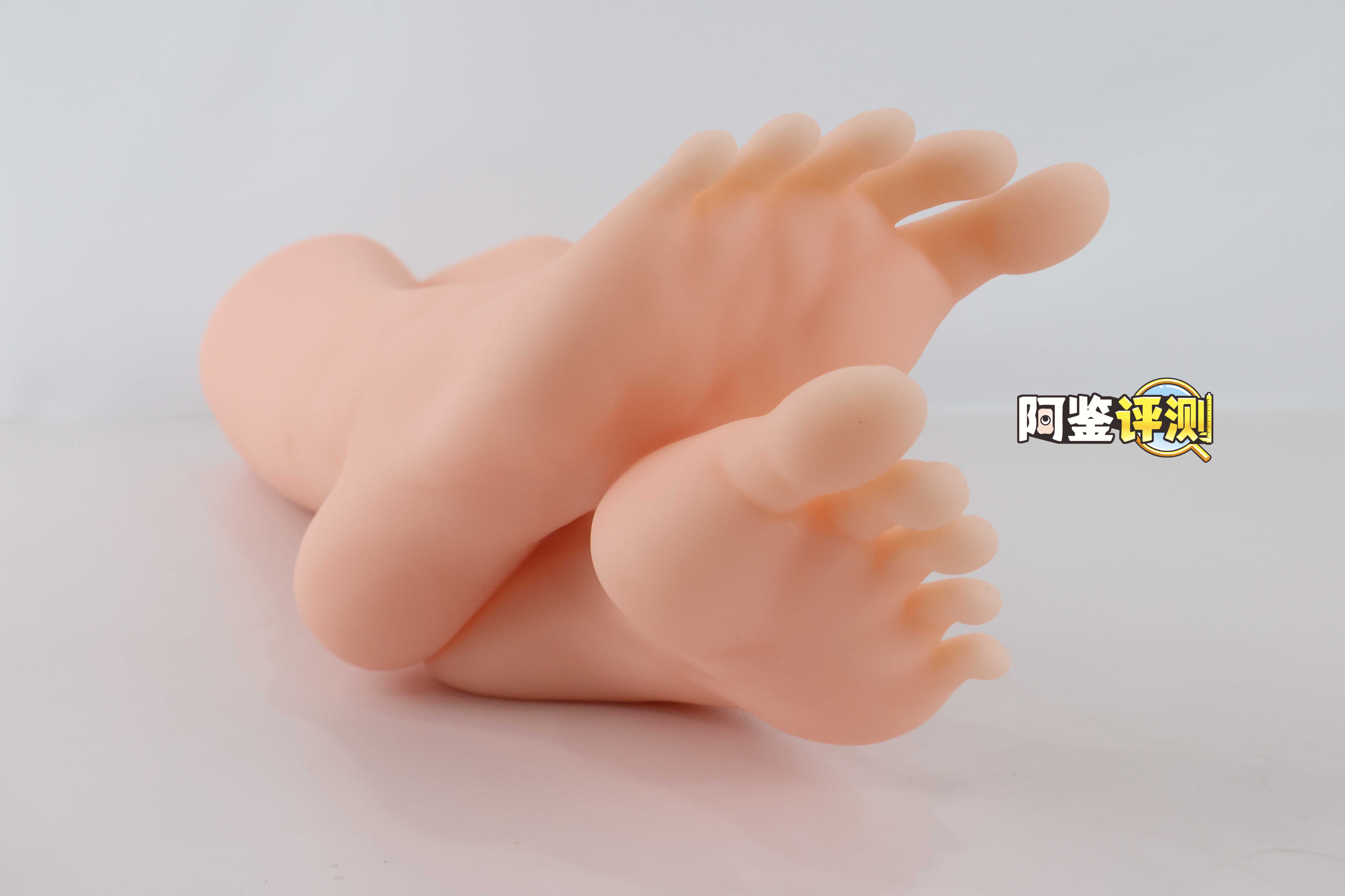 大魔王-jiojio评测!足控性癖大满足!难得一个可以使用的“玉足”20 大魔王-jiojio评测!足控性癖大满足!难得一个可以使用的“玉足”