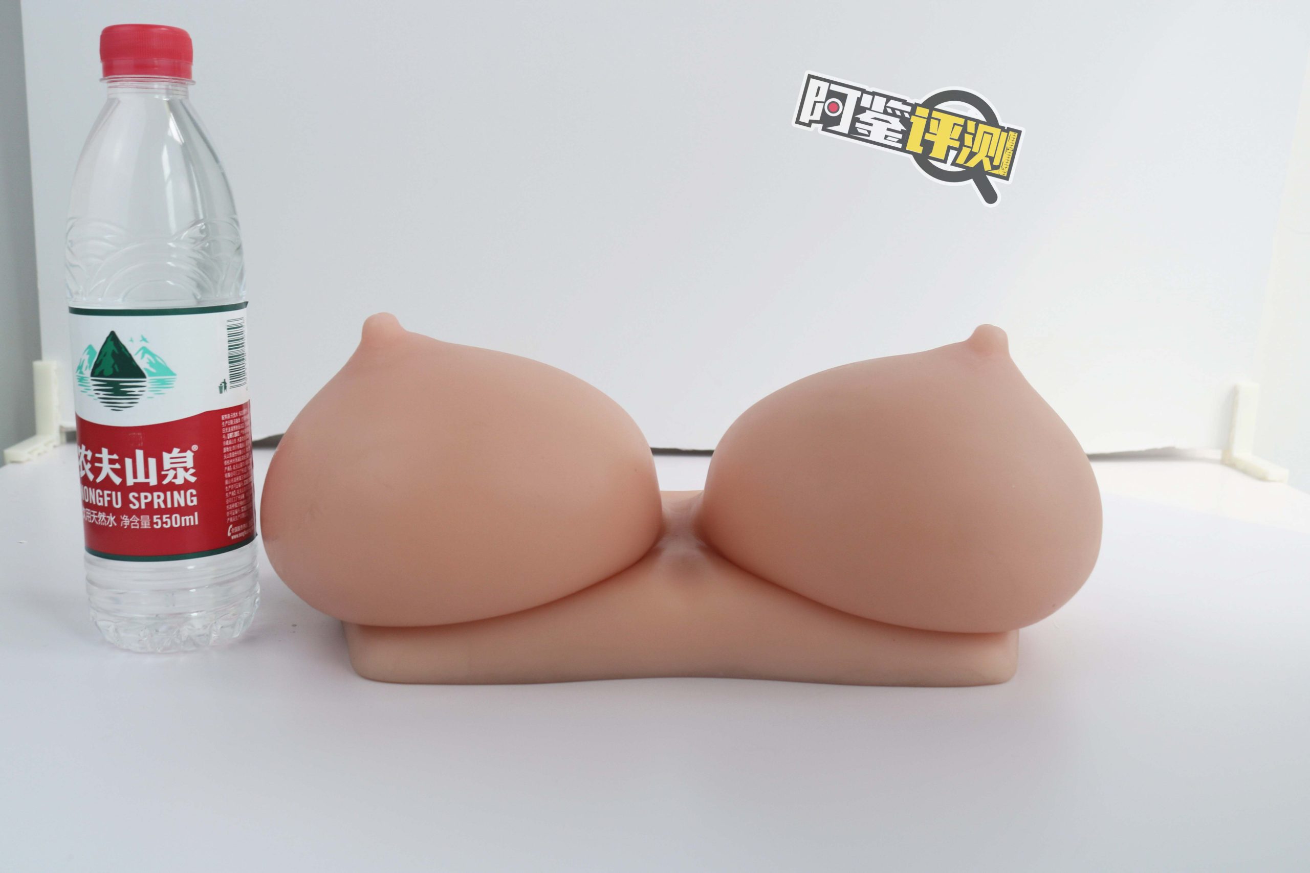 LoveFactor-完熟女郎(胸模)评测!孩子就好这口软的!11 LoveFactor-完熟女郎(胸模)评测!孩子就好这口软的!