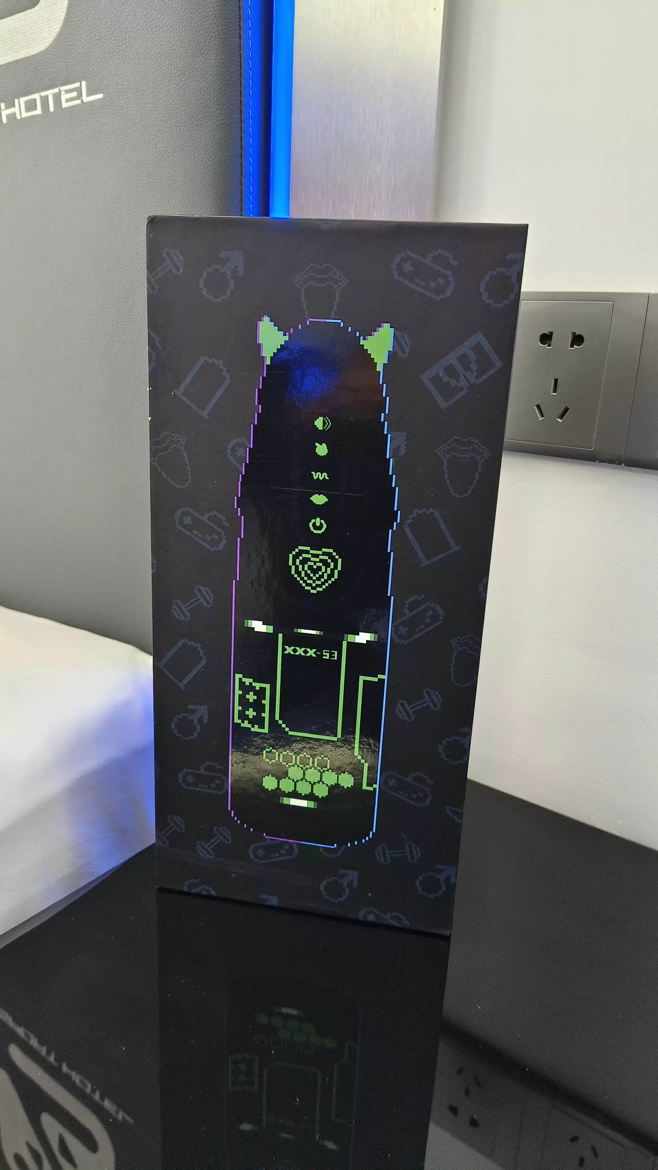 app智能化控制的杯子——YUU小恶魔APP版电动飞机杯名器测评