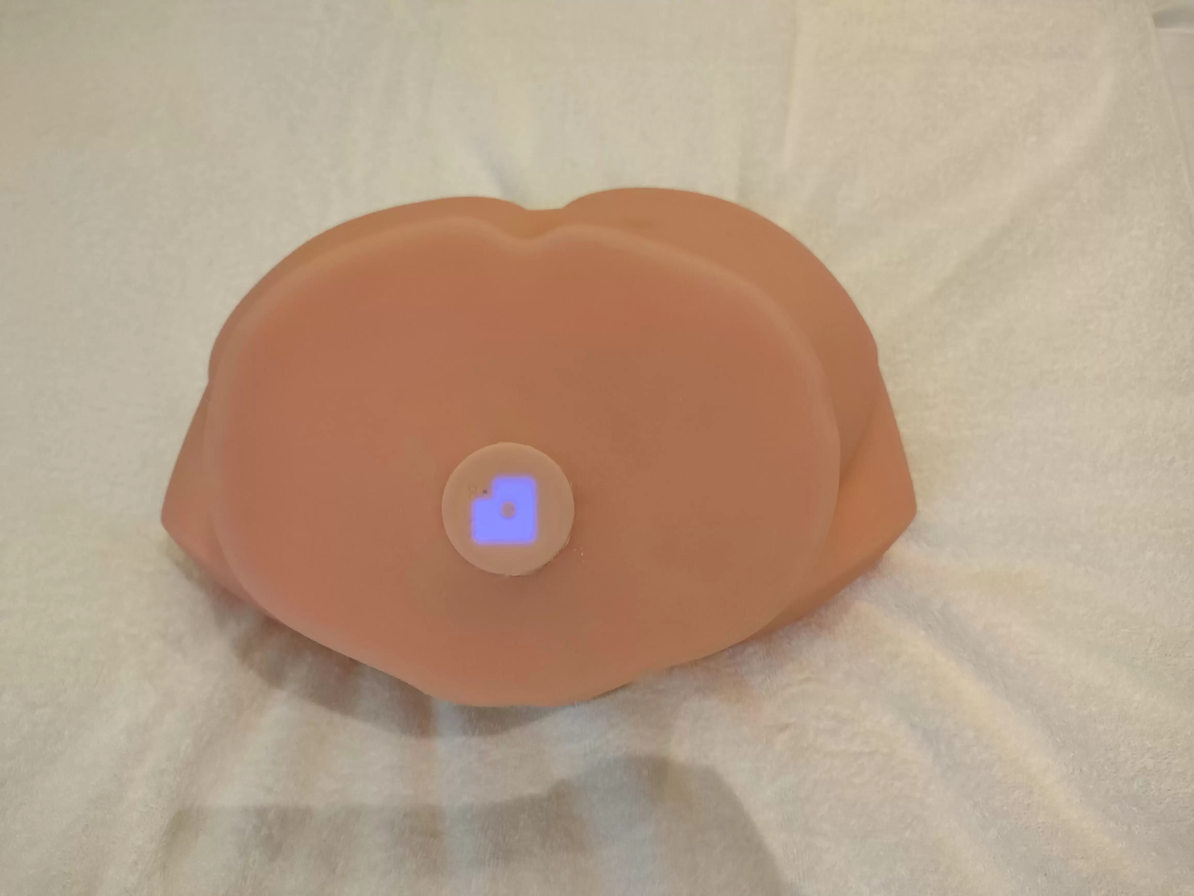 15斤的大型自加热仿真臀模—YUU热热臀二代名器飞机杯测评8 15斤的大型自加热仿真臀模—YUU热热臀二代名器飞机杯测评8