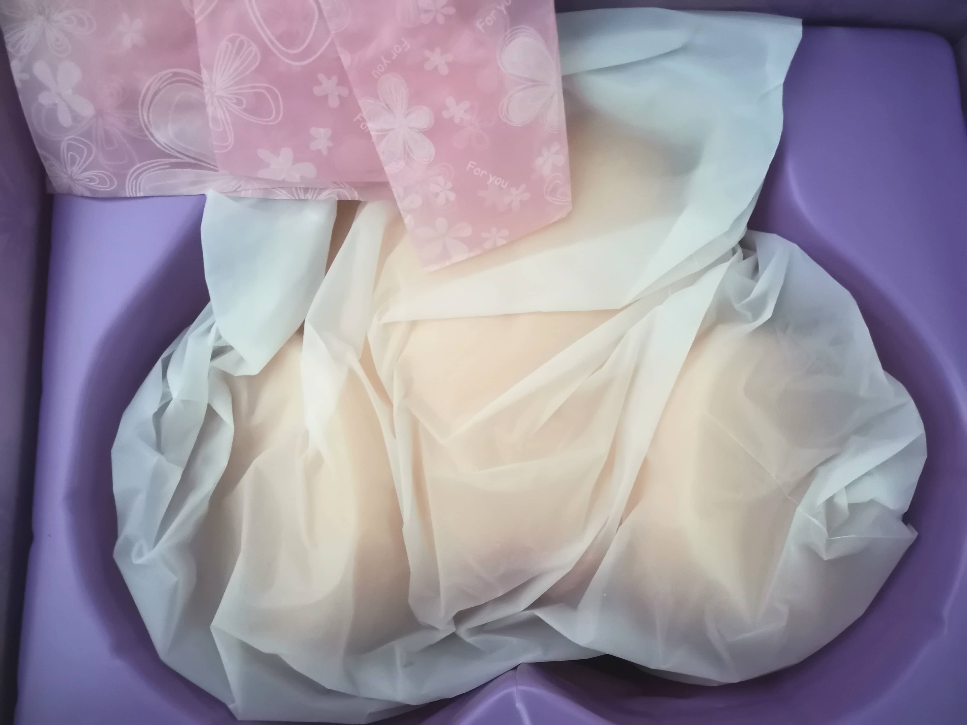 YUU宫花真实之尻真人倒模飞机杯名器评测 – 风俗娘评鉴指南7 YUU宫花真实之尻真人倒模飞机杯名器评测 – 风俗娘评鉴指南