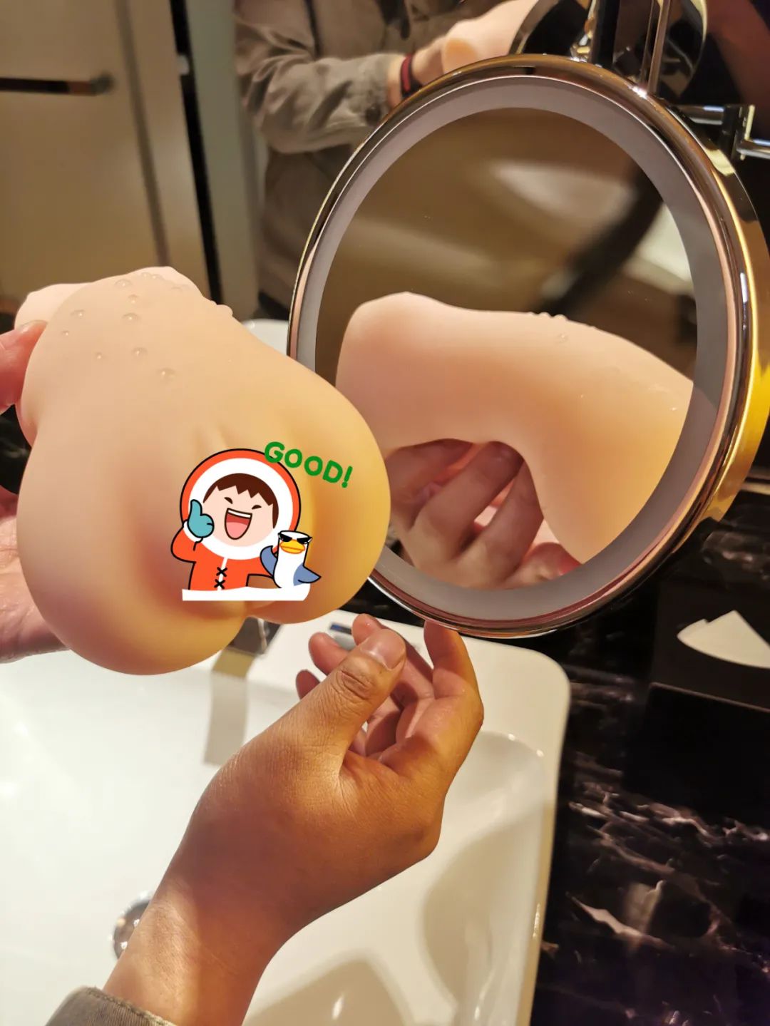 在五星级希尔顿的行政套房里玩YUU的“小优物语”是怎么样的感受?33 在五星级希尔顿的行政套房里玩YUU的“小优物语”是怎么样的感受?