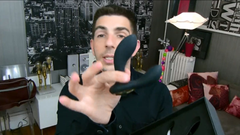 连法国帅哥都喜欢的LELO HUGO按摩器3 连法国帅哥都喜欢的LELO HUGO按摩器