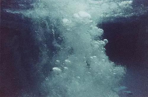 玩具测评：诱魅芒果派脉冲吮吸跳蛋