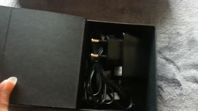 瑞典LELO SIRI 2 情趣按摩器 【开箱】3 瑞典LELO SIRI 2 情趣按摩器 【开箱】