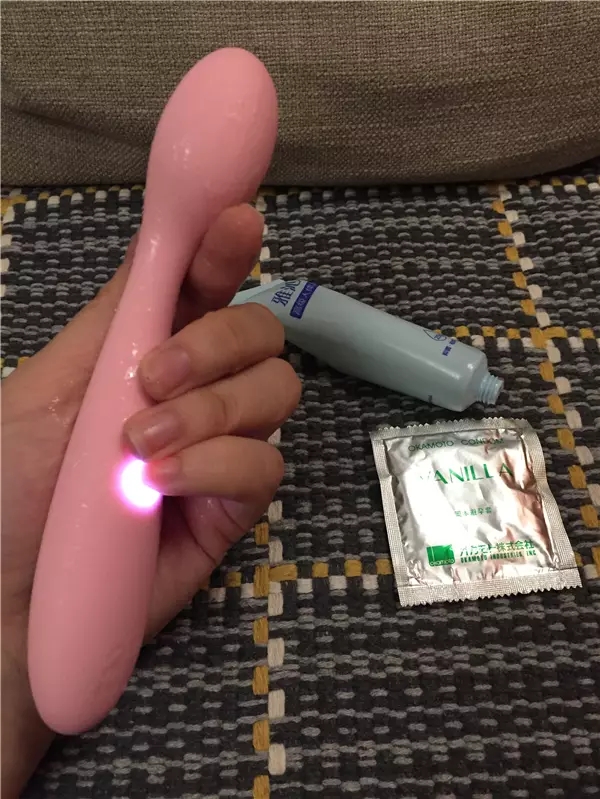 强悍点式震动,SVAKOM让激情更上一层楼2 强悍点式震动,SVAKOM让激情更上一层楼