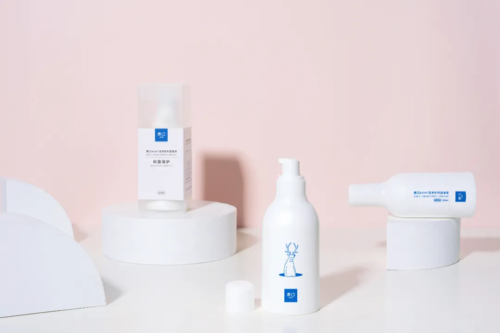 一款专为女性设计，能抑菌的润滑液