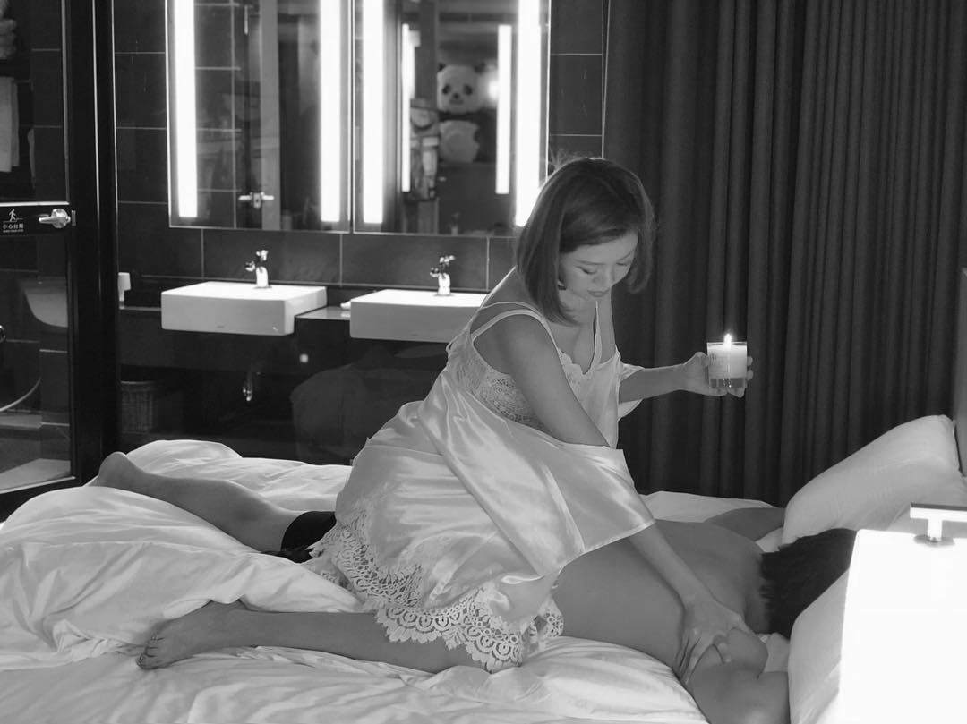 S-HANDE丨SM入门级玩法「滴蜡」