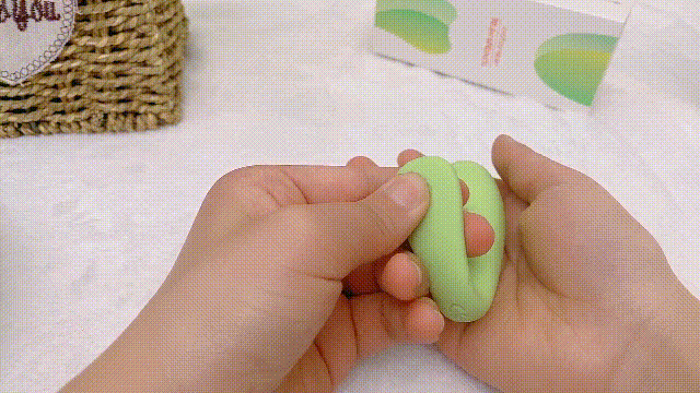 浪漫小豆芽情趣按摩棒测评