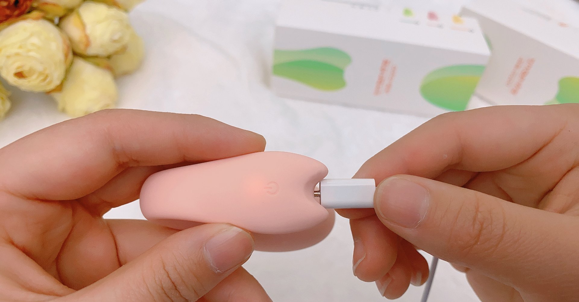 浪漫小豆芽情趣按摩棒测评