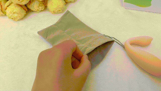 浪漫小豆芽情趣按摩棒测评