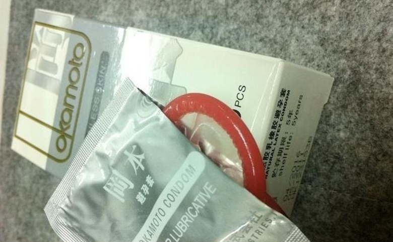 多图:8款常见品牌安全套评测,气味、外观、拉伸…40 多图:8款常见品牌安全套评测,气味、外观、拉伸…