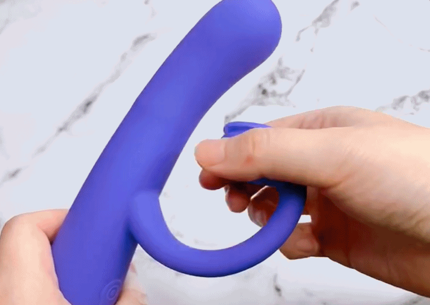 【吴小飘玩测评】想体验口嗳的感觉，这个午夜小精灵赶紧安排