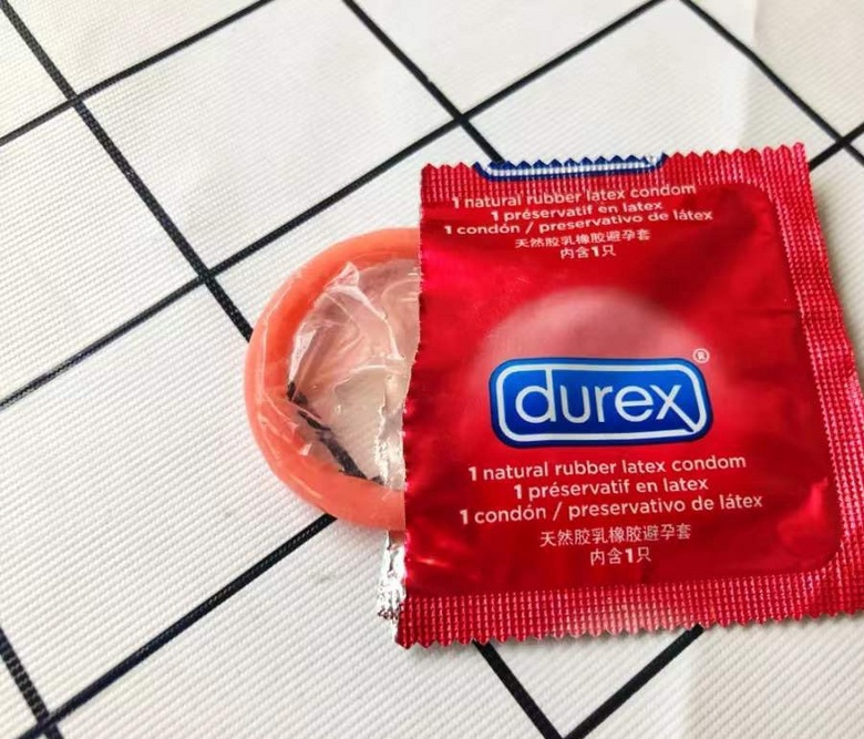 16款常见避孕套横向评测，图很多哦