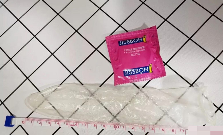 16款常见避孕套横向评测，图很多哦