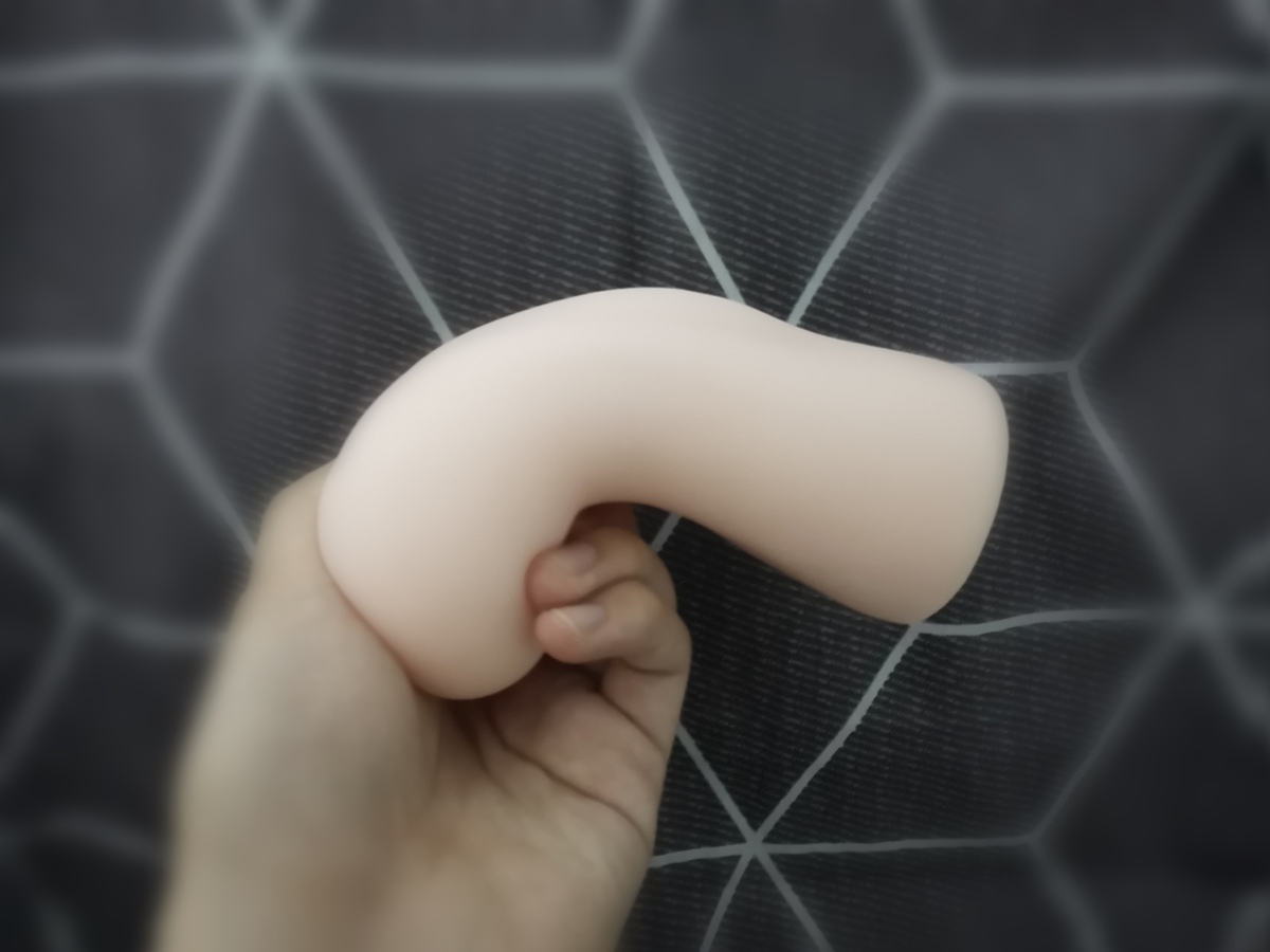 性价比之选，年轻人的第一款飞机杯推荐 – 萌慢玩评测