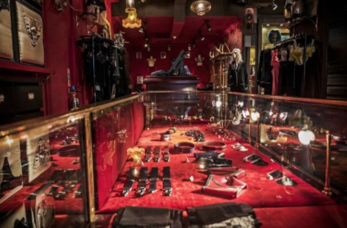 当皮革情趣套装遇上迷幻治愈风……2 当皮革情趣套装遇上迷幻治愈风……