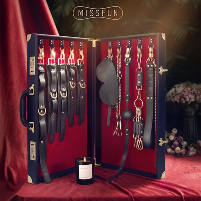 这款BDSM调教箱比王牌特工的还叼