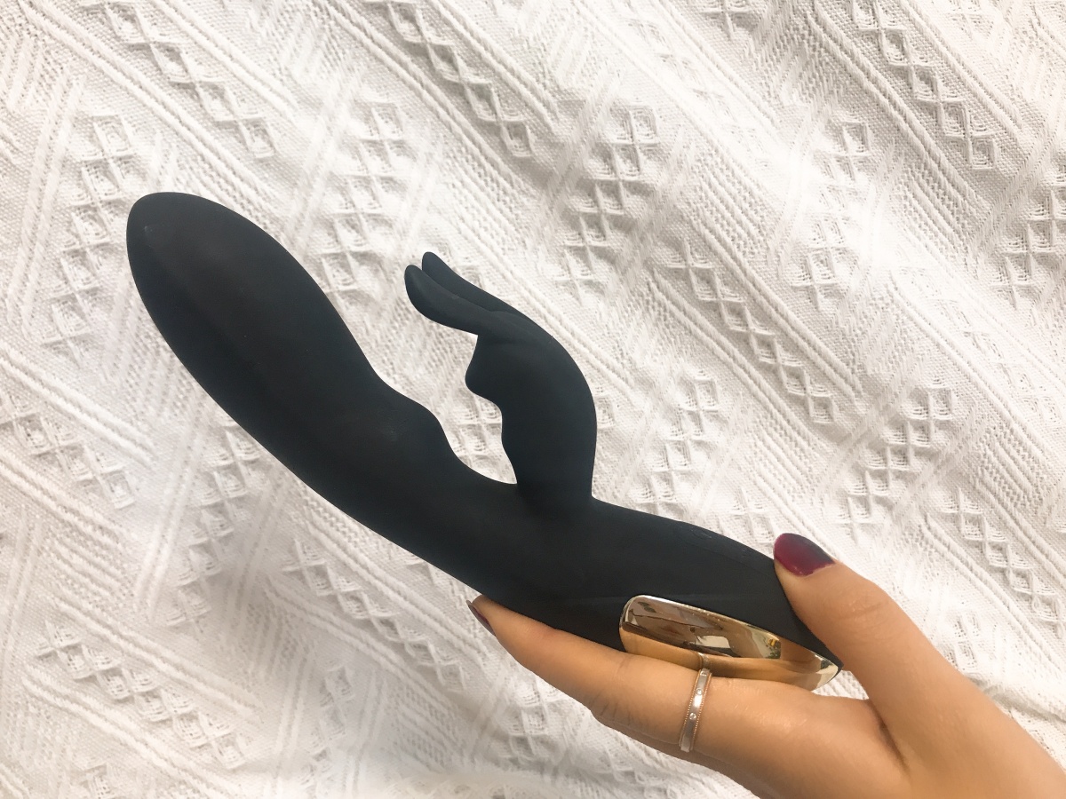 景兴疯狂兔子按摩棒测评3 景兴疯狂兔子按摩棒测评