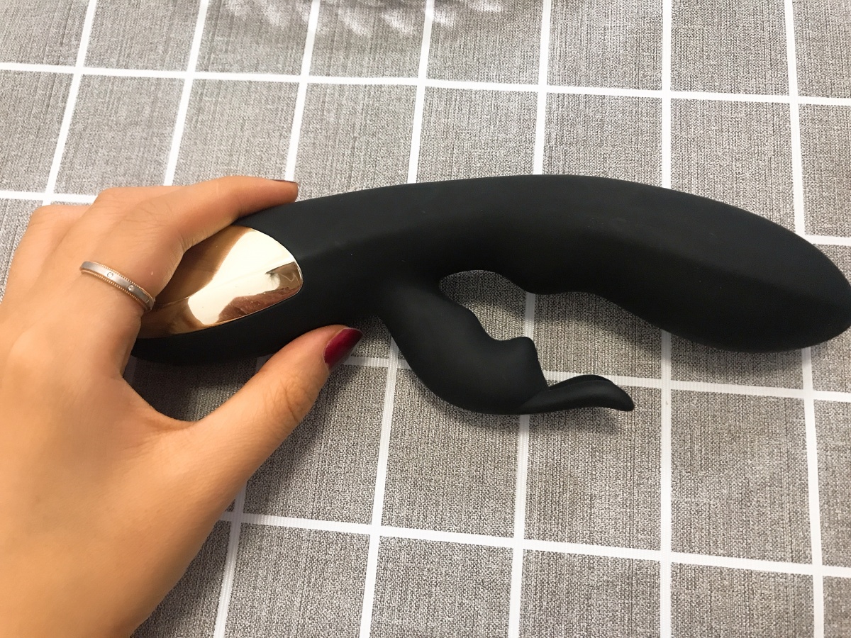 景兴疯狂兔子按摩棒测评4 景兴疯狂兔子按摩棒测评