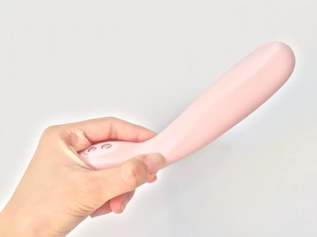 玩测评 | 看似“性冷淡风”的棒棒，却治好了我的性冷淡？