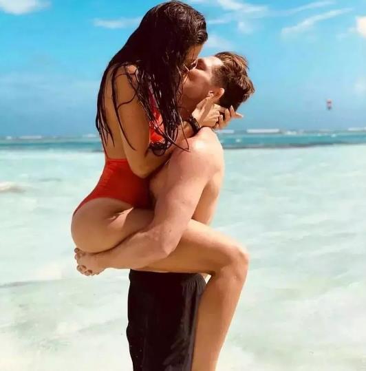 玩测评 | 拥有让ta爱不释手的美臀，除了练习深蹲，还要…