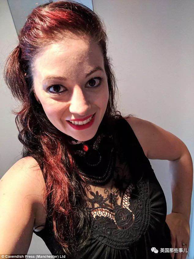 家里有3000件情趣玩具,这位情趣用品体验师每年能赚26万 家里有3000件情趣玩具,这位情趣用品体验师每年能赚26万