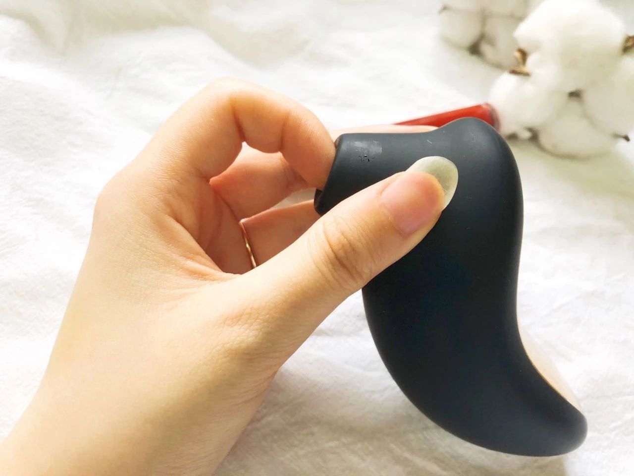 吸吮式按摩棒SONA评测：在云端漂浮，在海底沉沦