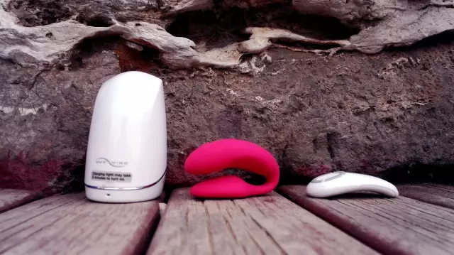 评测:情趣新招,we-vibe4PLUS情侣共振器