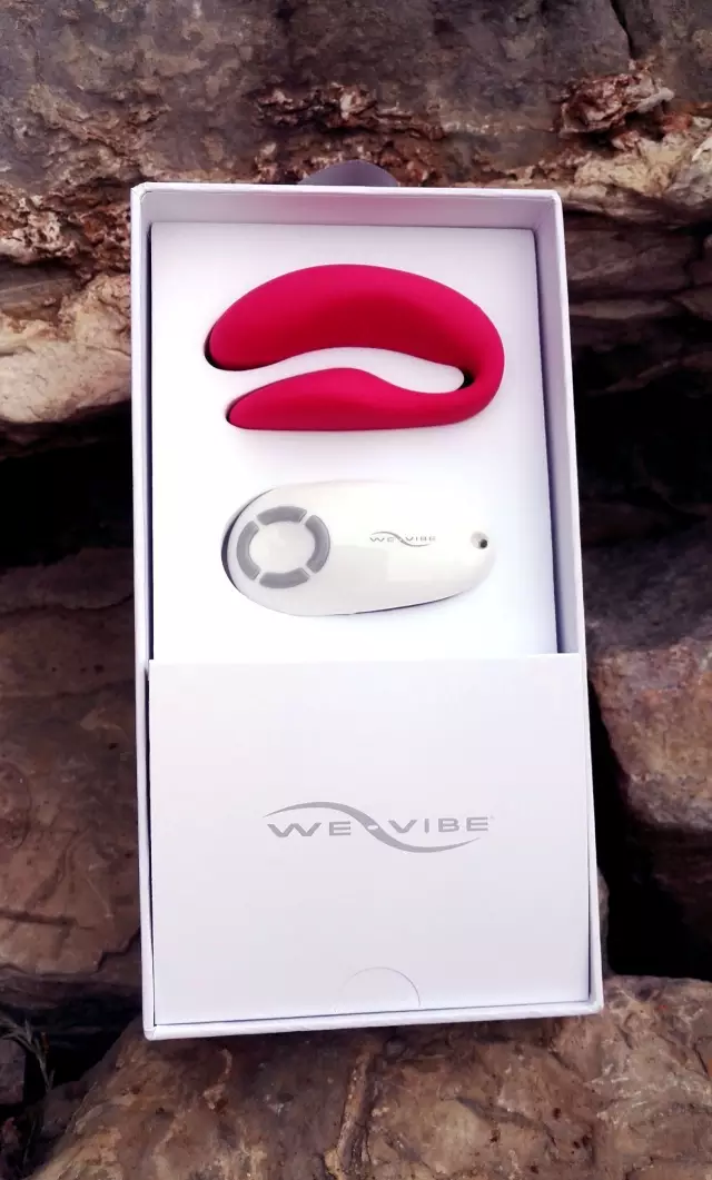 评测:情趣新招,we-vibe4PLUS情侣共振器